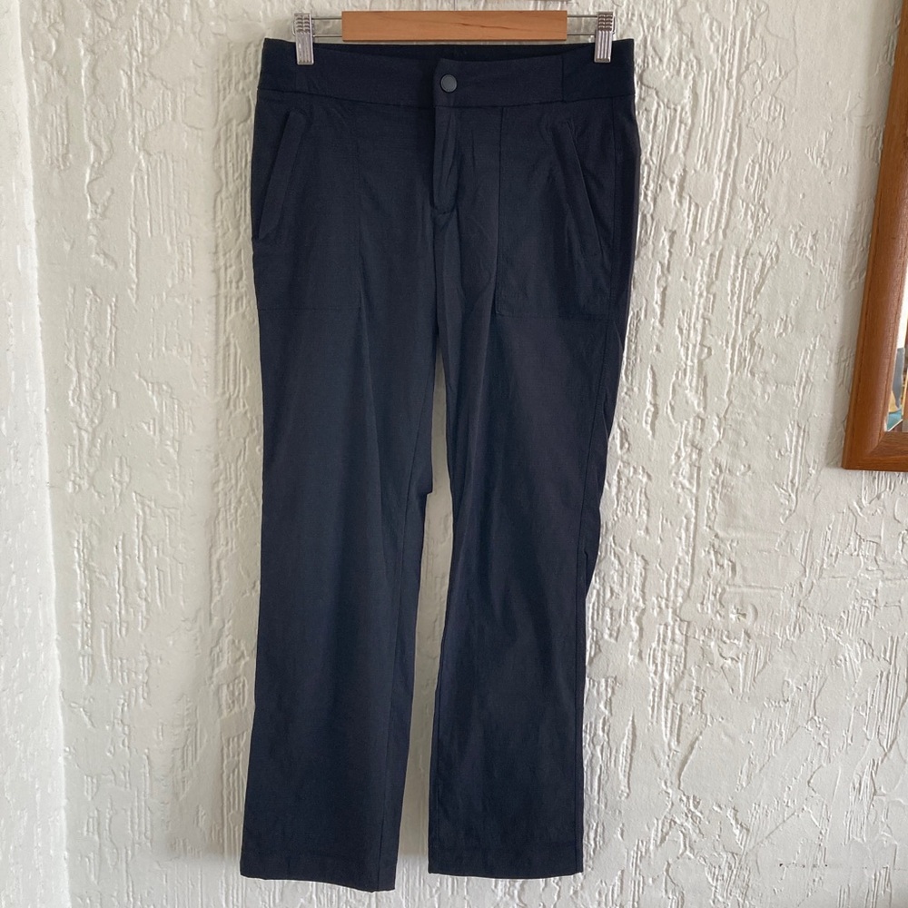 Athleta Black Trekkie Hike Pants Size 2 Petite